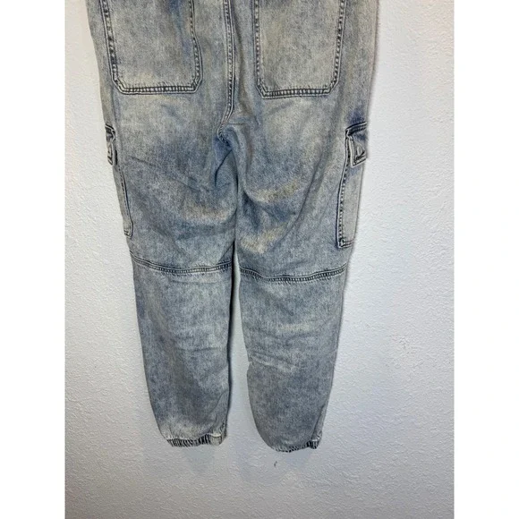 American Eagle Womens Acid Wash Cargo Jogger Jeans Light Blue Drawstring Denim - Picture 7 of 15